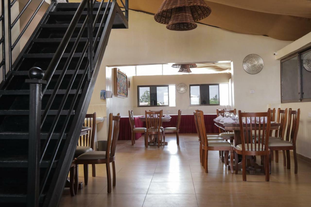 Athi River 67 Athi Hotel מראה חיצוני תמונה