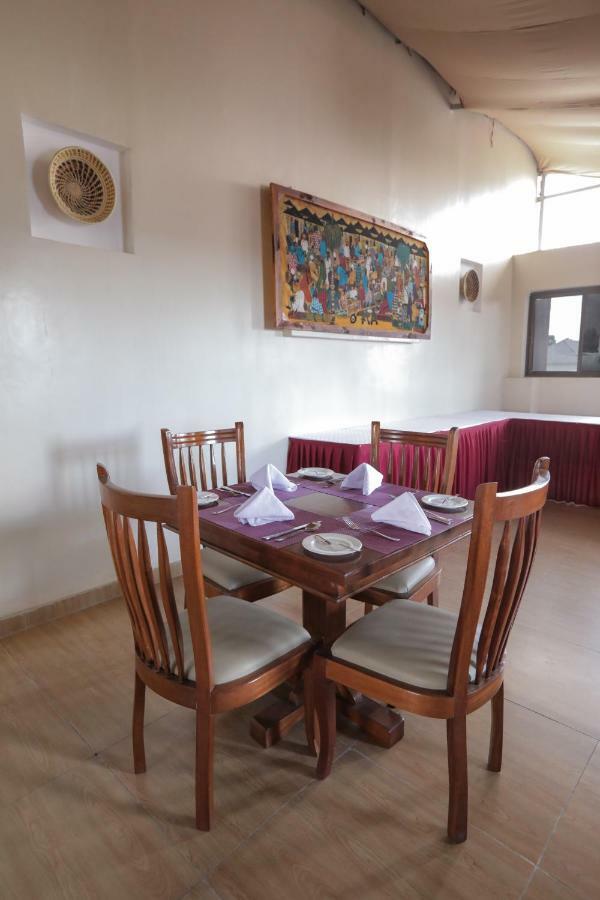 Athi River 67 Athi Hotel מראה חיצוני תמונה